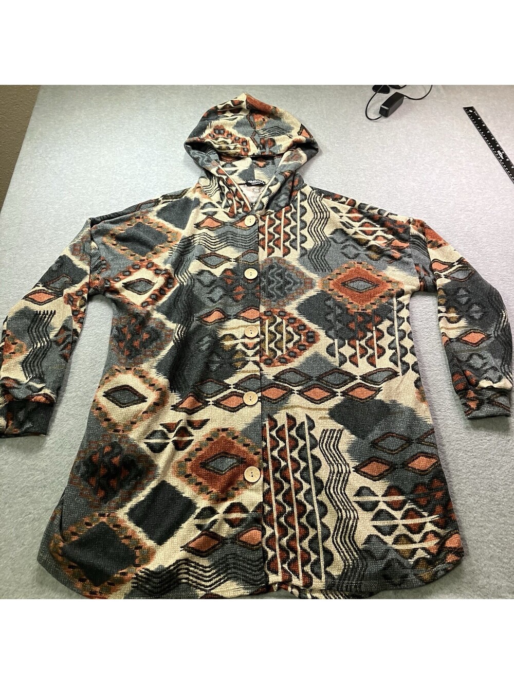 Heimish USA Women’s Medium-Long Sleeve Lightweight Hoodie Southwestern Aztec